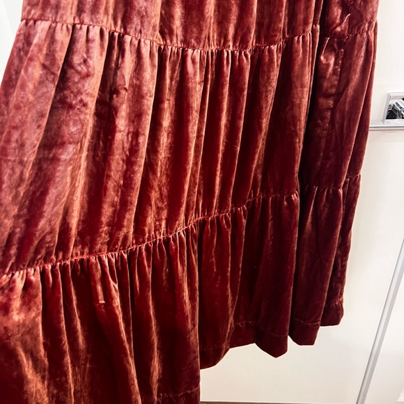 NEW Anthropologie The Somerset Maxi Dress: Velvet Edition Red - Picture 3 of 10